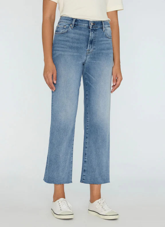 Heidi Cropped Alexa