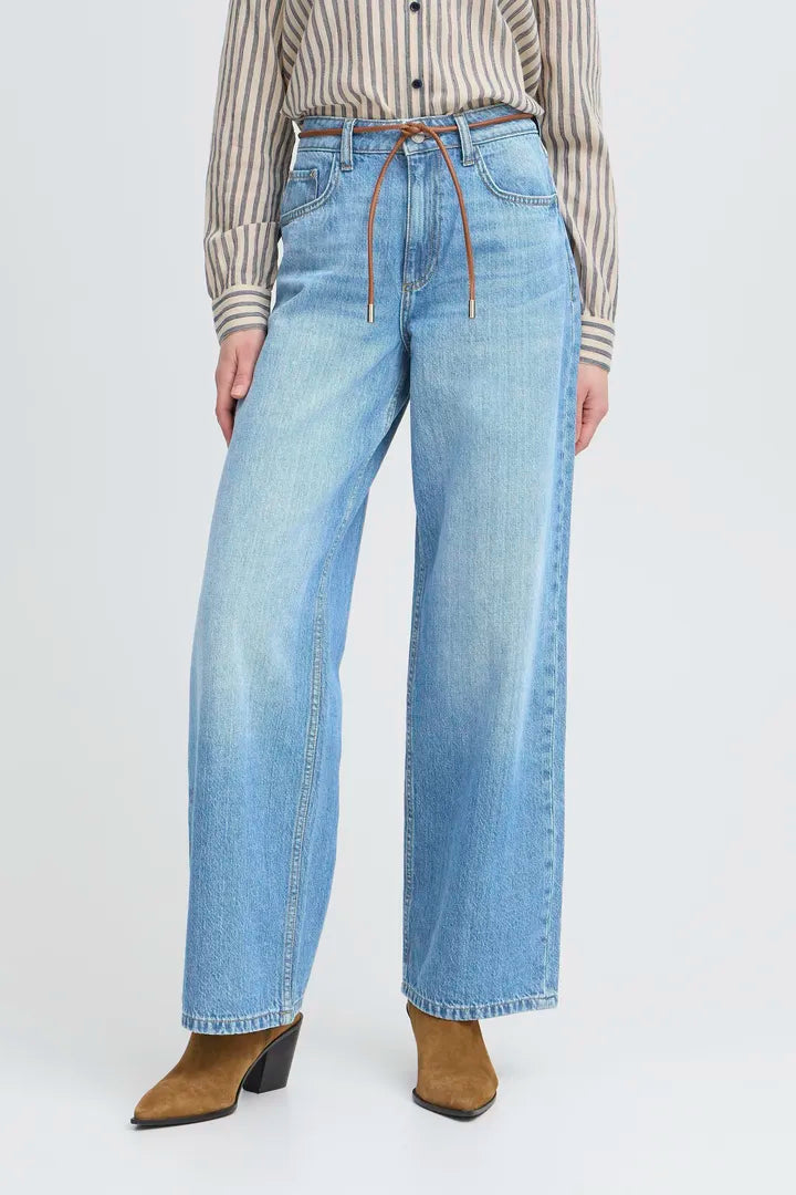 Kacila Jeans