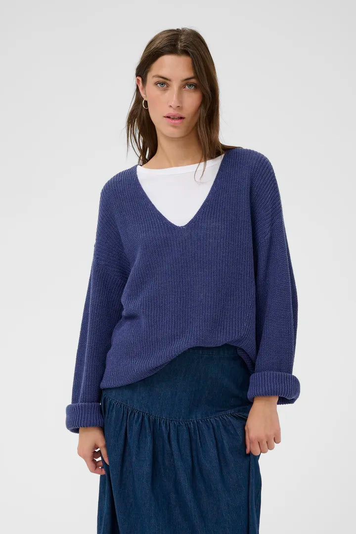 Etronas Sweater