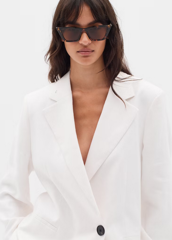 In. Wear Robbie Sunglasses