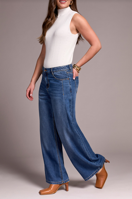 Audrey Pleated Mid Rise