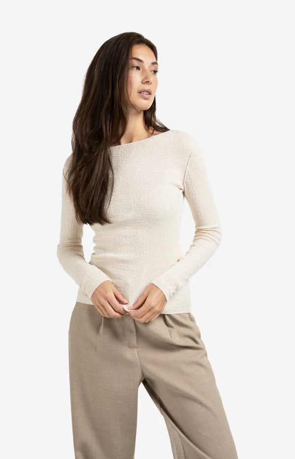 Black Oyster Light Structured Top