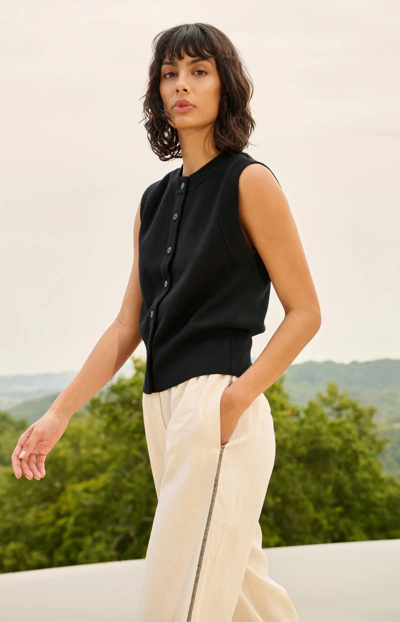 Sleevless Cardigan